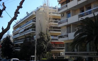 Αναστάτωση σε γειτονιά της Αθήνας από τη δήλωση άνδρα ότι δεν παρακολουθεί Μουντιάλ