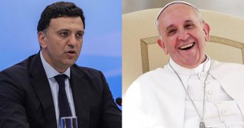 Τηλεφωνική επικοινωνία του Βασίλη Κικίλια με τον Πάπα για το ενδεχόμενο καθολικού lockdown