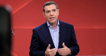 Δωρεάν χρόνο ομιλίας υποσχέθηκε στους πληγέντες από το μπλακάουτ της Vodafone ο Αλέξης Τσίπρας